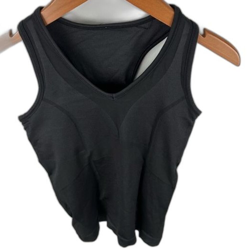 Lululemon Black V-Neck Racerback Tank Workout Gym Activewear Training - Picture 3 of 13